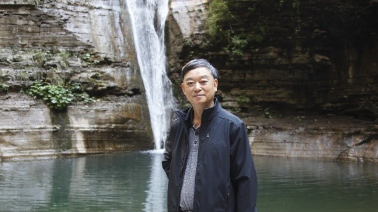 聚焦千湖之城 感受江夏風情——訪中國散文學會副會長王劍冰