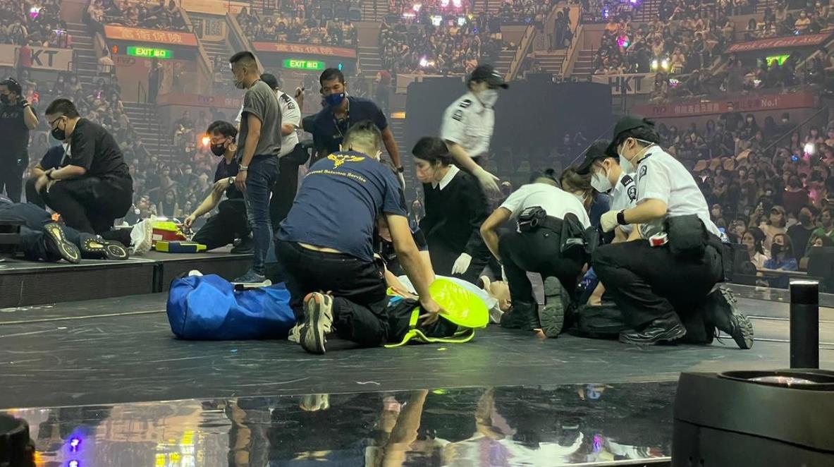 MIRROR演唱會意外丨阿Mo父：政府調查報告還兒子及各舞者一個公道