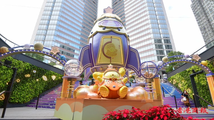 圖集 | 與火箭打卡易過借火 布甸狗願與你過聖誕