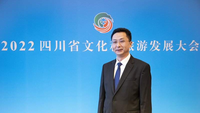 對話天府旅遊名縣書記｜通江縣委書記李玉甫：依托「紅+綠」優勢資源 傾力打造度假勝地、紅色通江