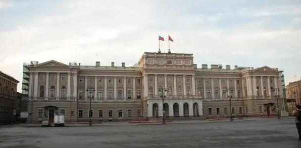 俄國家杜馬通過未來三年聯邦預算法案 債務將上升
