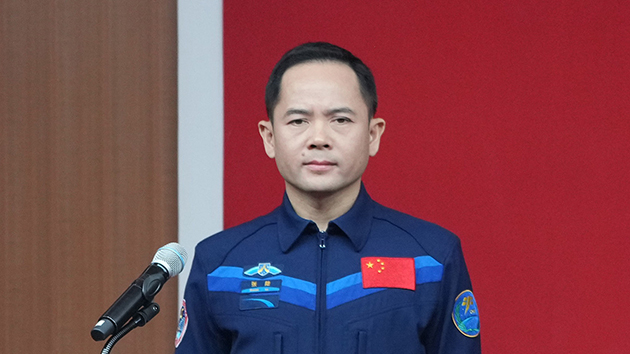 只為飛得更高 神十五航天員張陸12年逐夢蒼穹