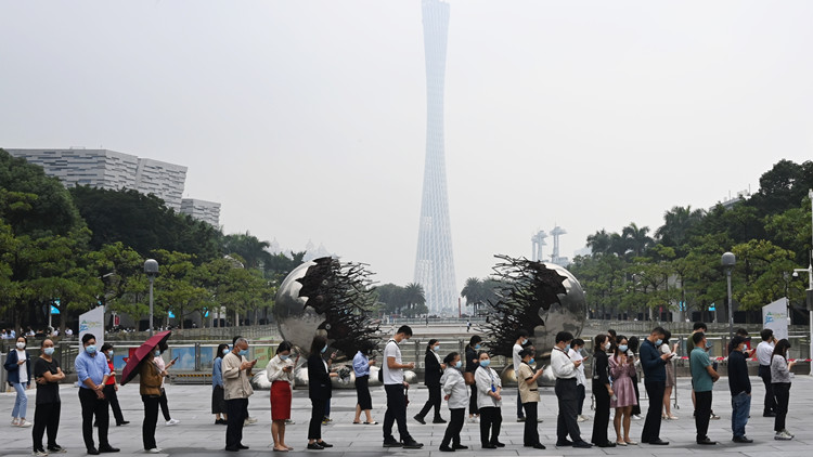 廣東27日新增本土新冠確診379例 本土無症狀7761例