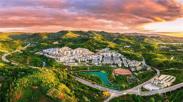 天府旅遊名鎮｜金堂縣五鳳鎮：文旅農商融合助推鄉村振興