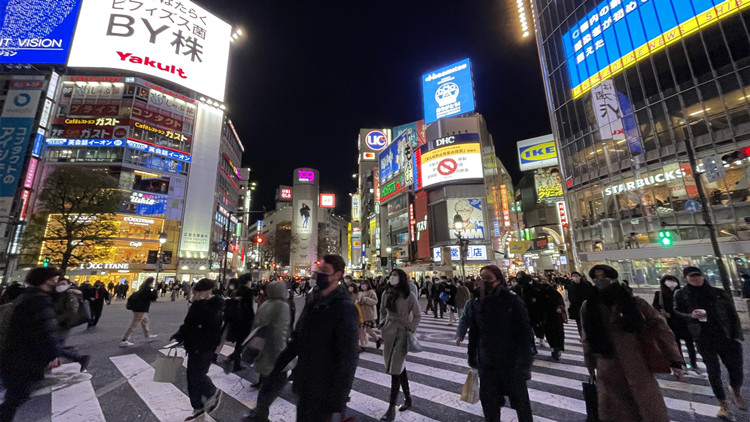 日本實際工資連續7個月下滑！10月降幅達2.6%