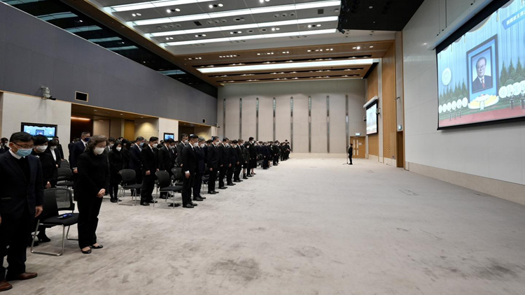 楊何蓓茵冀公務員支持配合特首施政 不辜負江主席期望