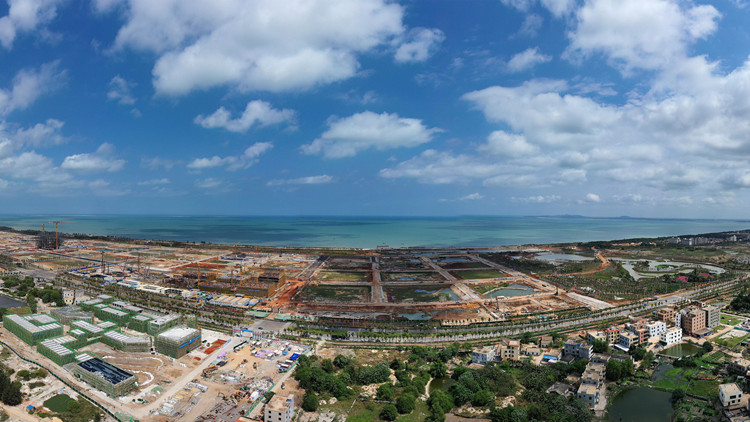 今年前11個月海南外貿出口增速全國第一