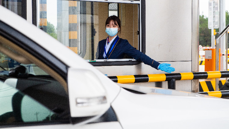 交通運輸部：公路等防疫檢查點「應撤盡撤」