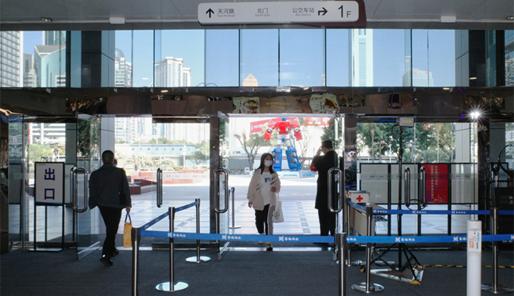 內地8日新增本土確診病例3588例、本土無症狀感染者13004例