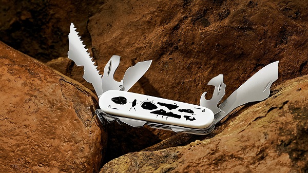 【時尚】外形破格 VICTORINOX x OFF-WHITE限量版軍刀