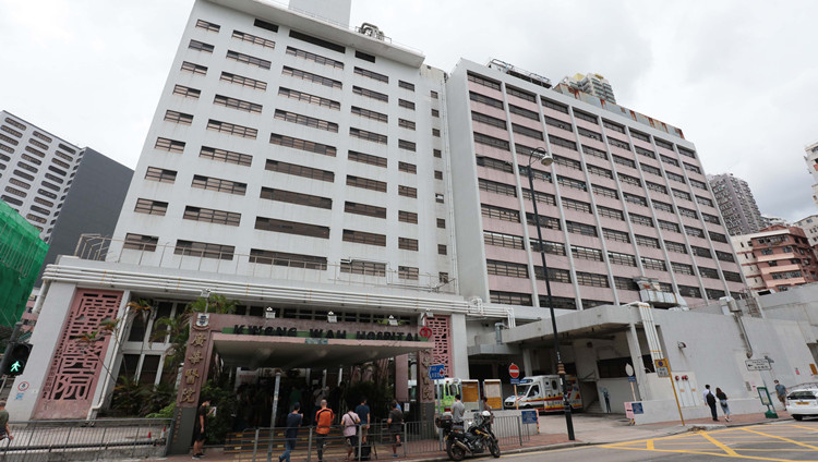 加多利山男搭棚工墮樓昏迷 頭部重創送院不治