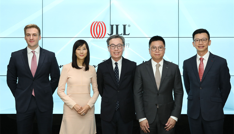 【港樓】仲量聯行：明年香港住宅樓價料再跌一成