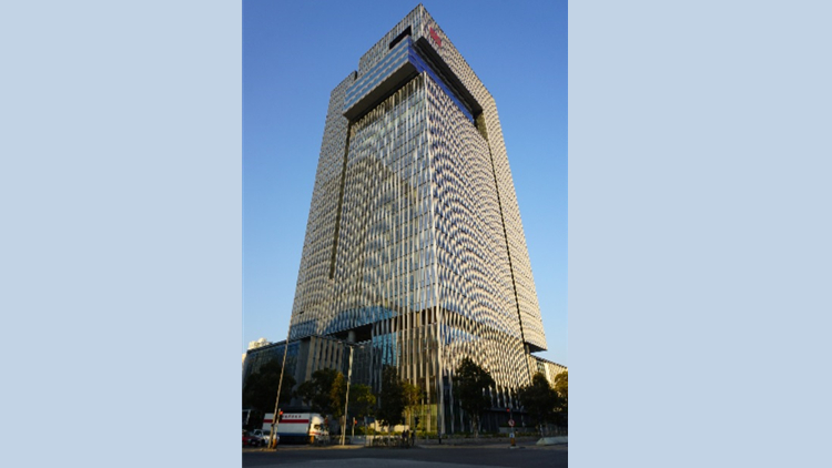 高銀金融國際中心再傳易手 獲基金組合60億洽購