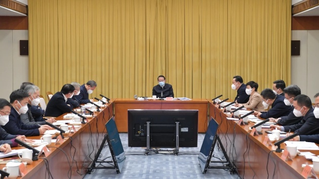 易煉紅：盡量延峰、有效削峰、平穩渡峰