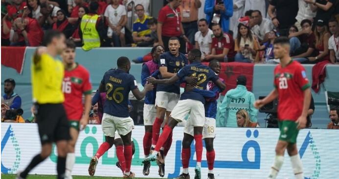 世界盃｜決賽前法國隊多人染病？主帅德尚：冷靜對待，並不擔心