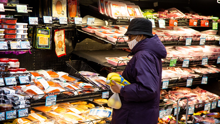 三分二受訪美國人指國家發展方向錯誤   憂慮2023年通脹居高不下