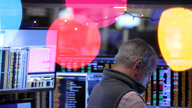 美股三大指數小幅收漲 中概股多數下跌