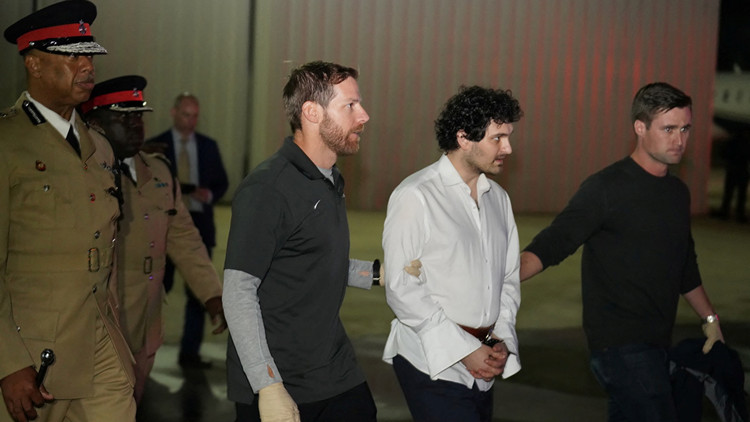 FTX創始人兩同夥對參與欺詐認罪