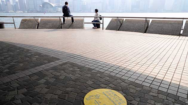 康文署籲市民節日期間勿聚集及亂拋垃圾 將加派人員巡邏