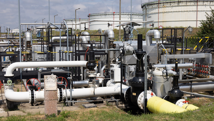 反擊西方對俄石油限價令 俄警告或將實施減產和禁售