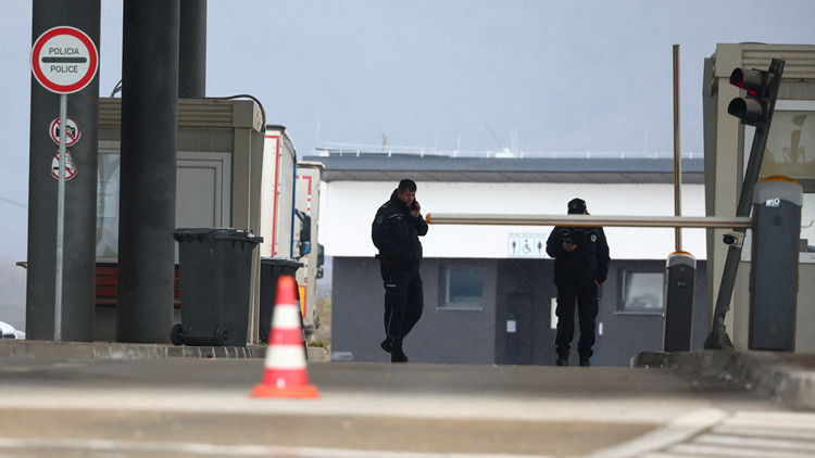 武契奇稱科索沃和梅托希亞塞族人將拆除路障