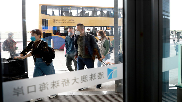 港珠澳大橋珠港穿梭巴士恢復24小時營運