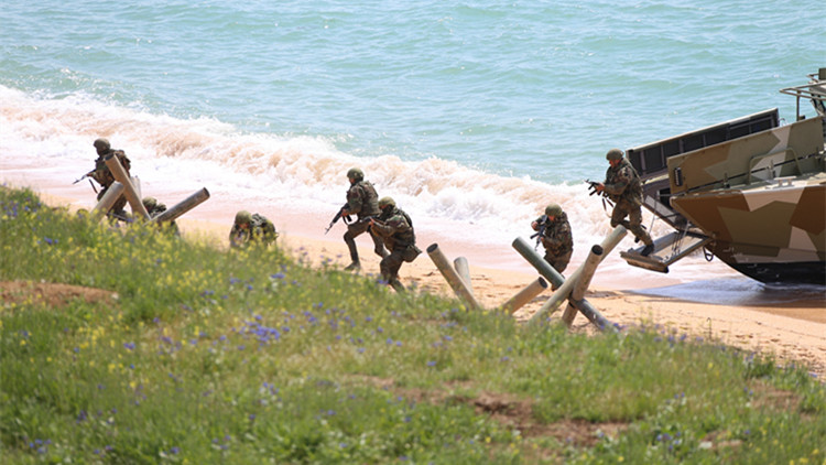 白國防部宣布俄白聯盟區域聯合部隊將舉行飛行戰術演習