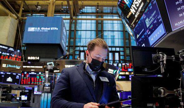 美股三大指數收高 納指五連漲