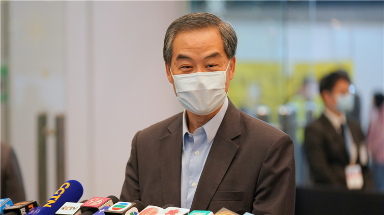 梁振英：黎智英不是一般人 更不是一般傳媒人