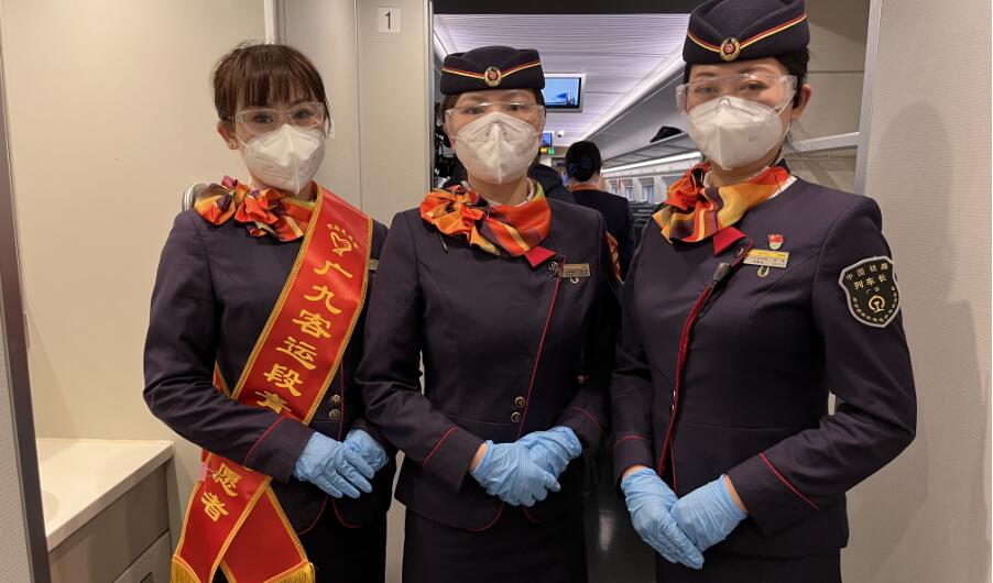 廣州東首次開行往香港西九龍方向高鐵  較原廣九直通車省時近半小時