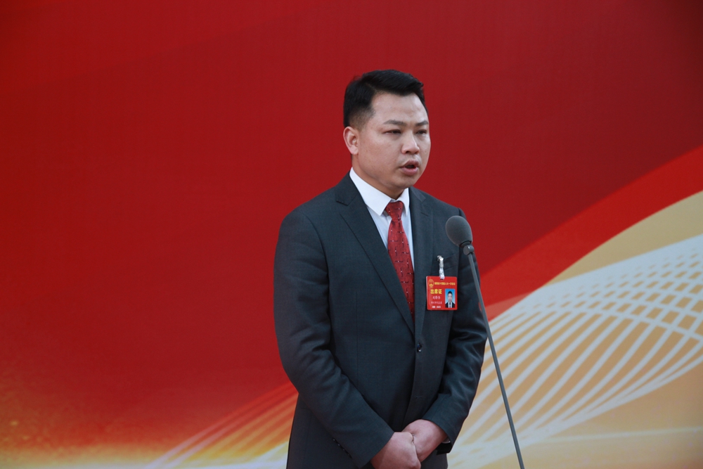 代表通道丨劉鋒華：呼籲更多優秀青年加入志願者隊伍