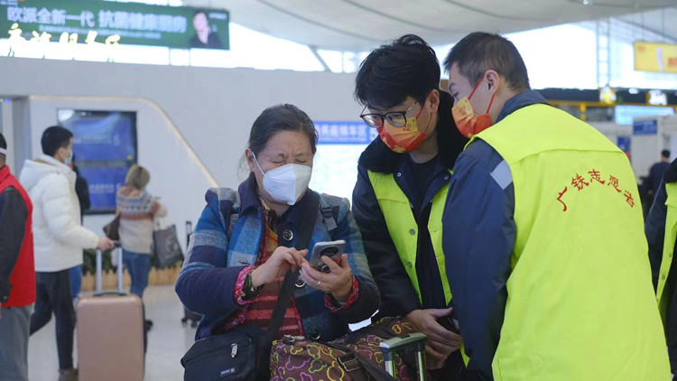 深圳北站旅客發送量已連續兩天打破歷史記錄