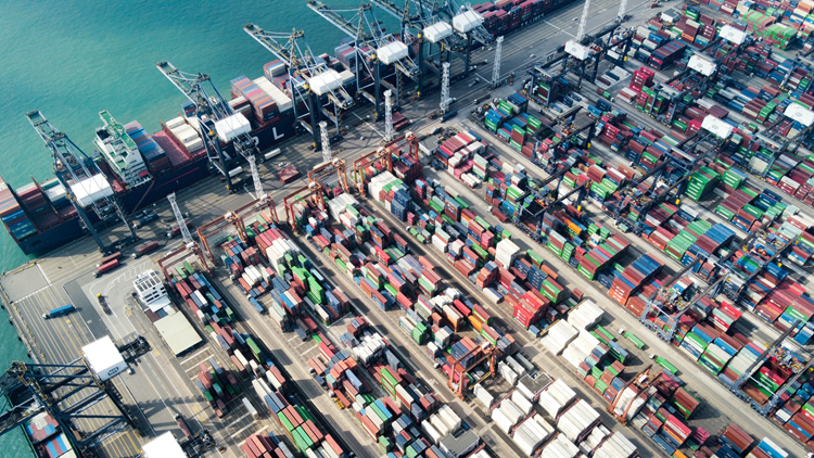 【商報時評】內地數據超預期 港宜把握確定性