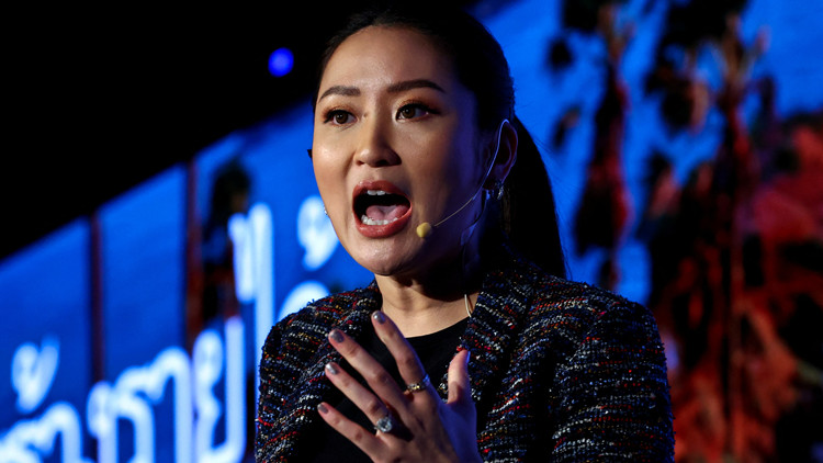 泰國前總理他信的小女兒佩通坦將參加大選