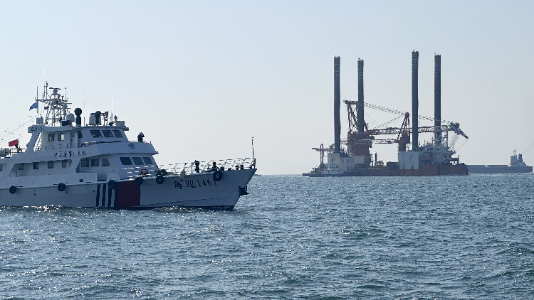 保暢護航迎新春：深圳海事局圓滿完成海上風電平台「大橋福船」拖帶通航安全保障