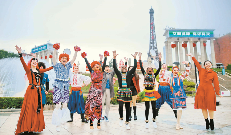 政策接力出台 客量穩步上升  深圳旅遊「嗨起來」