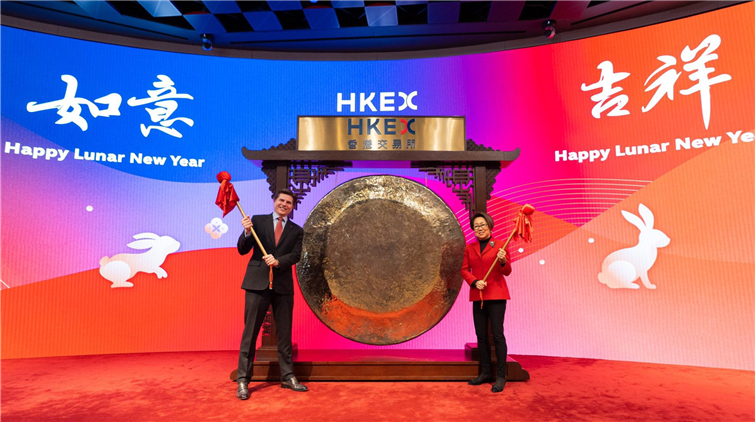 【收市盤點】港股兔年首日紅盤高收522點 金融股走強