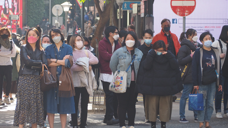 本港31日新增361宗化驗所核酸陽性個案 新增15宗死亡個案