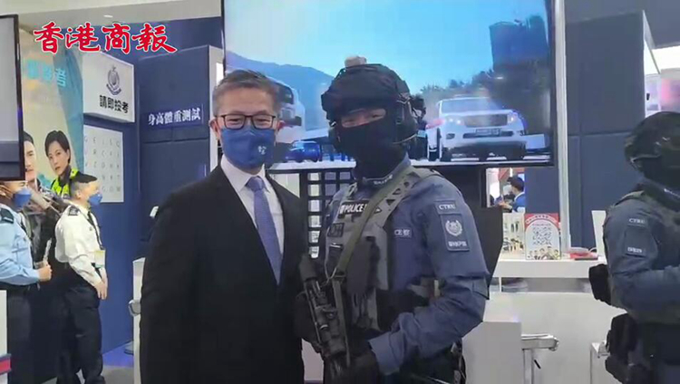 有片｜警隊走進大灣區 蕭澤頤：會更多招聘內地港生