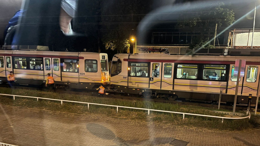 屯門18歲青年遭輕鐵捲入車底一度被困 獲救後半清醒送院