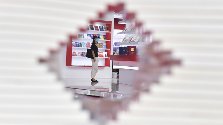 2021年中國版權產業增加值達8.48萬億 佔GDP7.41%