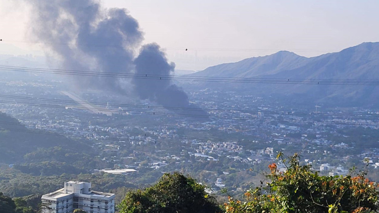 八鄉羅屋村發生火警 約30名居民自行疏散