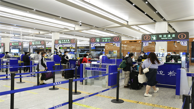 大灣區跨城旅遊升溫，港珠澳大橋珠海公路口岸出入境高位運行