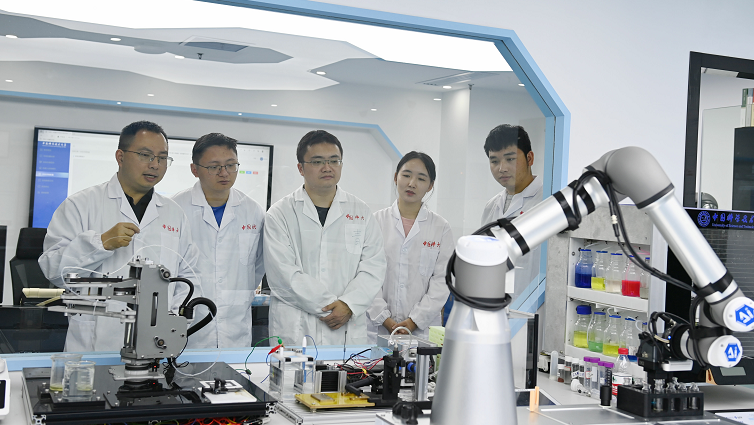 中國全社會R&D經費投入穩居世界第二 投入強度超歐盟平均水平