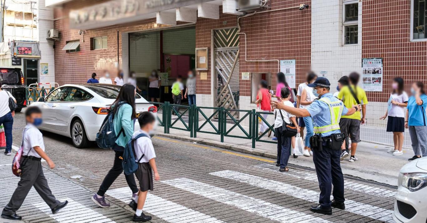 澳門放寬口罩令 大部分學生仍戴口罩上學