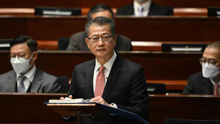 陳茂波：不急於發債 視經濟及利率走勢而定