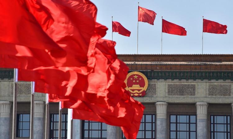 港區全國政協委員今午乘包機赴京