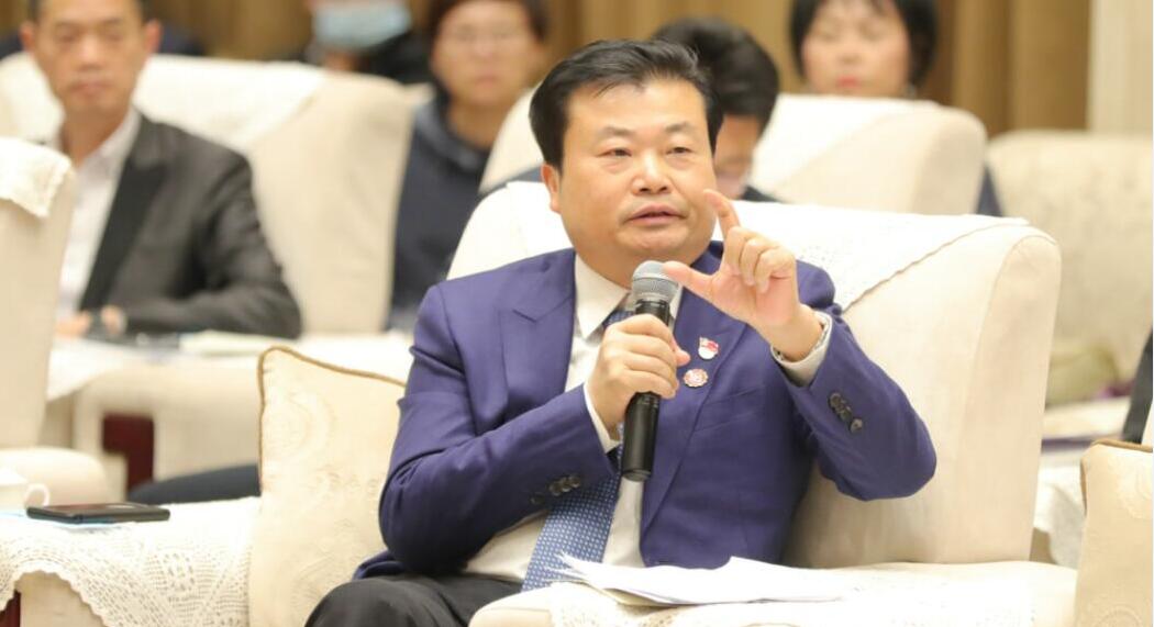 全國人大代表李楚源：建議大灣區制定醫藥產業鏈發展規劃