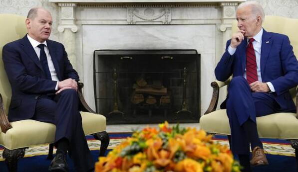 拜登會見朔爾茨探討對烏軍援 標榜北約「團結」