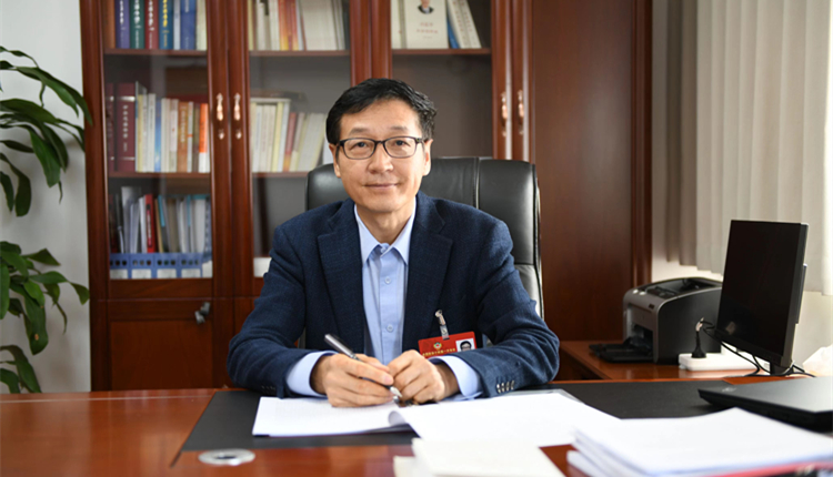 全國政協委員孫達：推進AED大面積普及與急救聯動